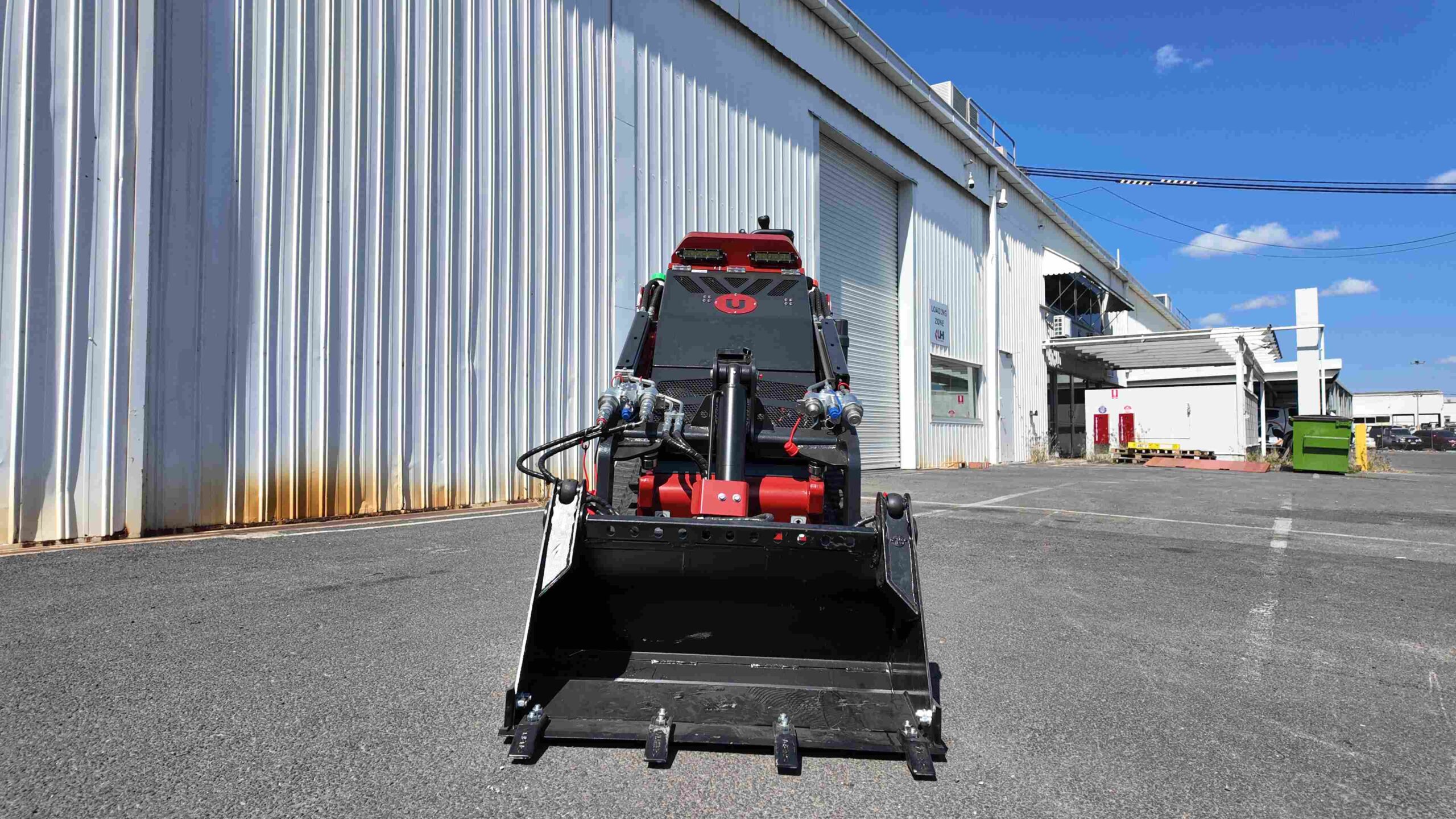 T45N Tracked Mini Loader with 25HP Kubota Engine | UHI Machinery - Image 5