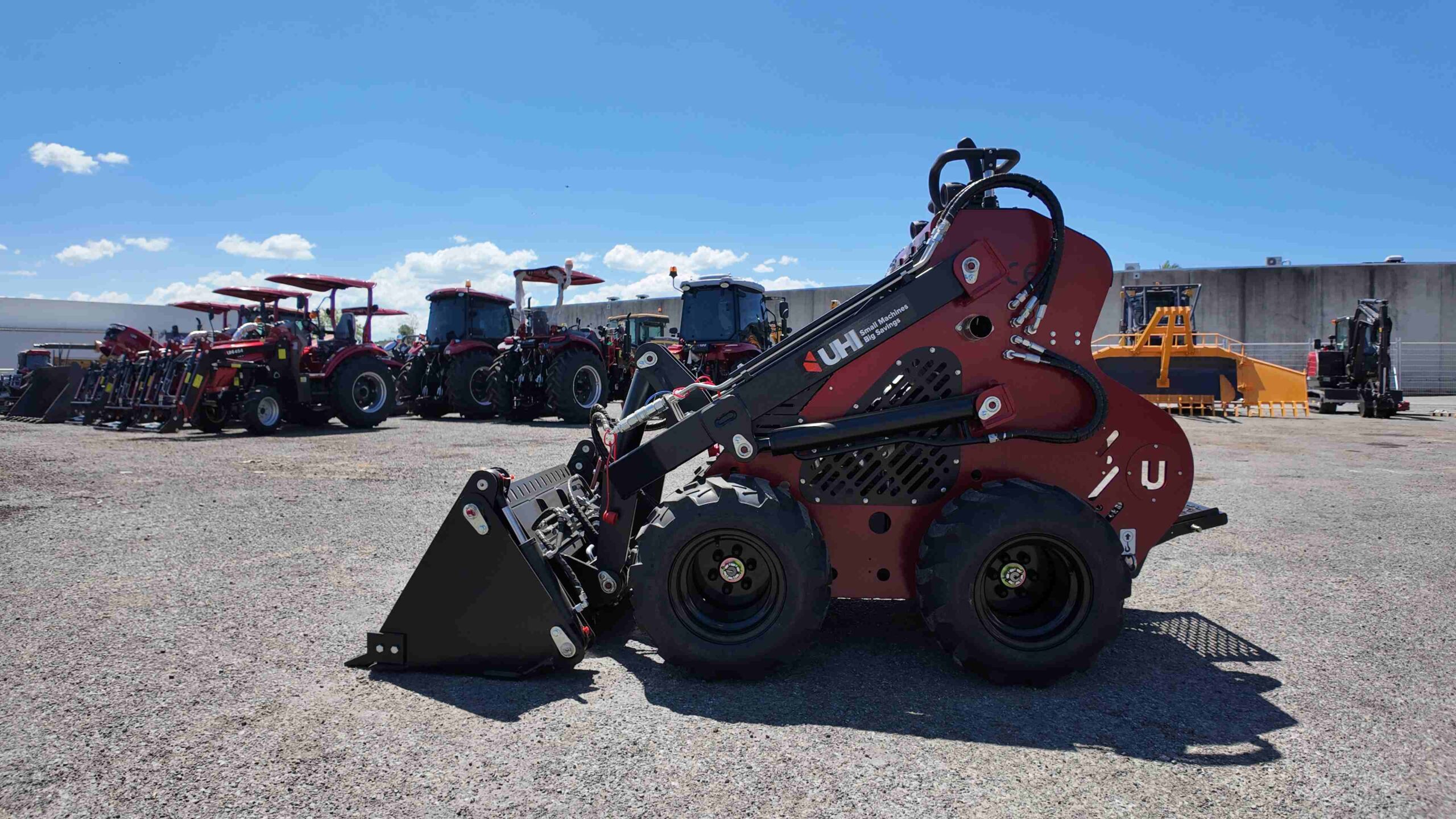 30DJ Mini Loader with Joystick Control | UHI Machinery - Image 8