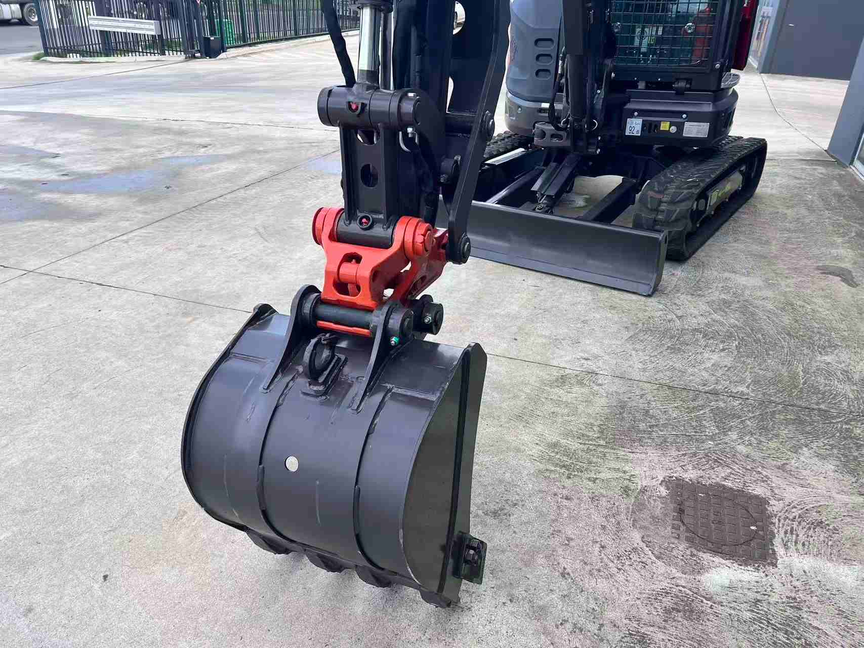 UME45 4.2 Ton Excavator | UHI Machinery - Image 10