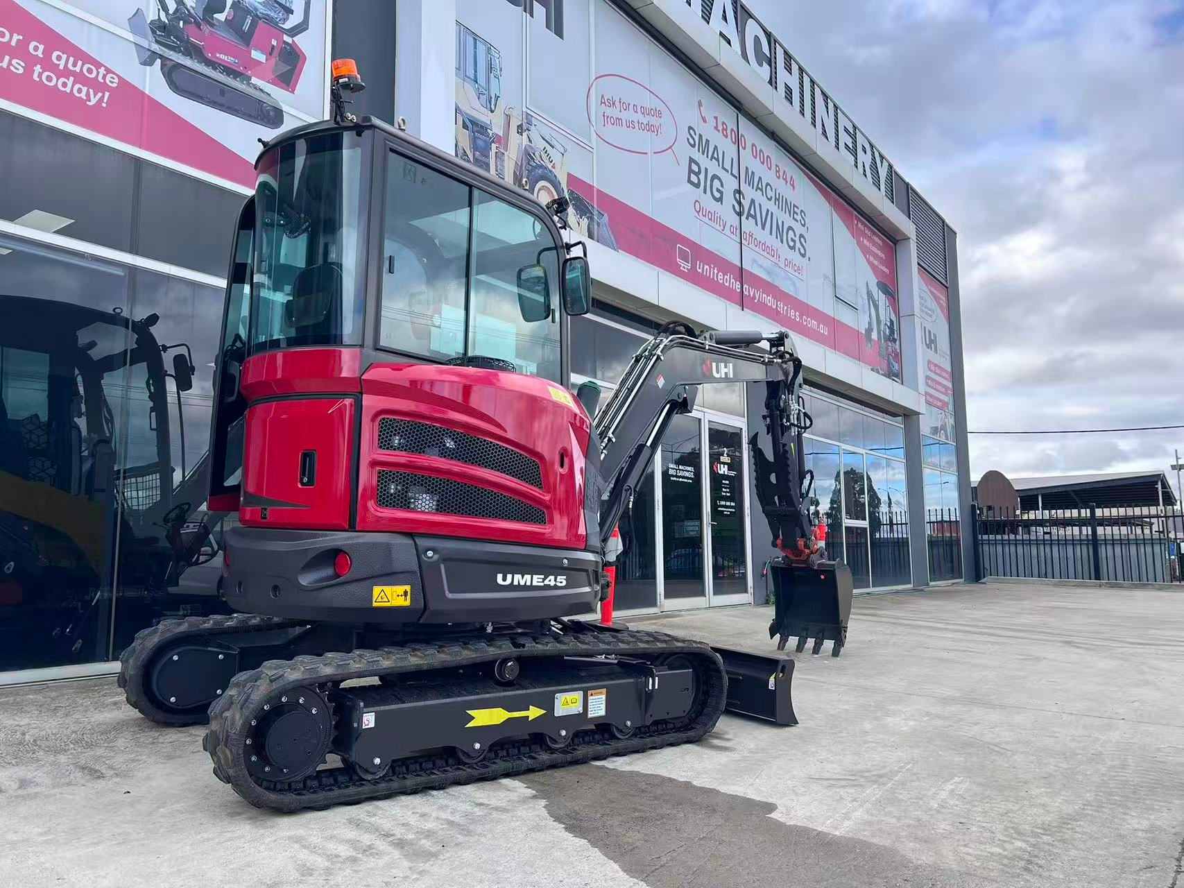 UME45 4.2 Ton Excavator | UHI Machinery - Image 5