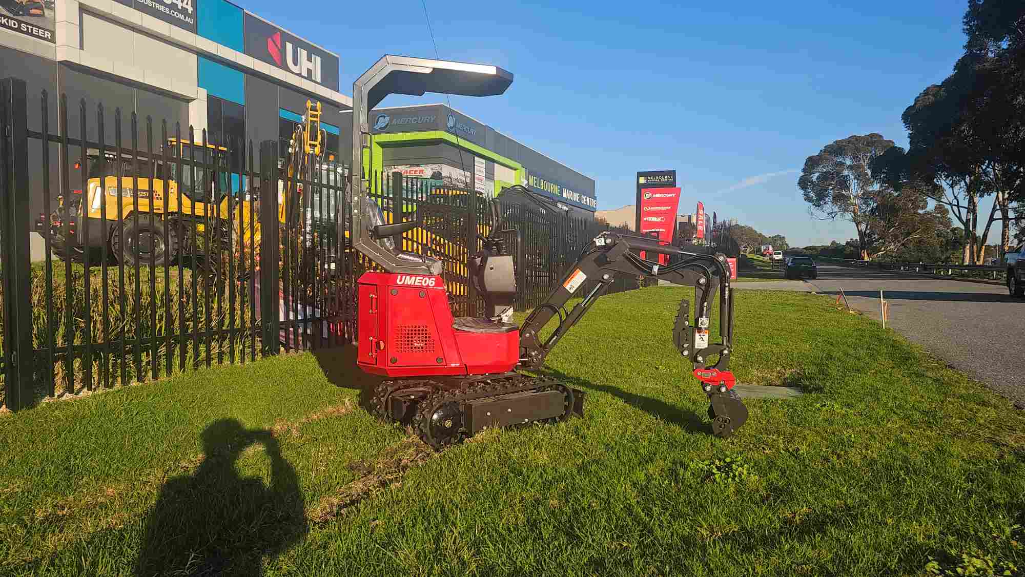 UME06 600kg Mini Excavator | UHI Machinery - Image 6