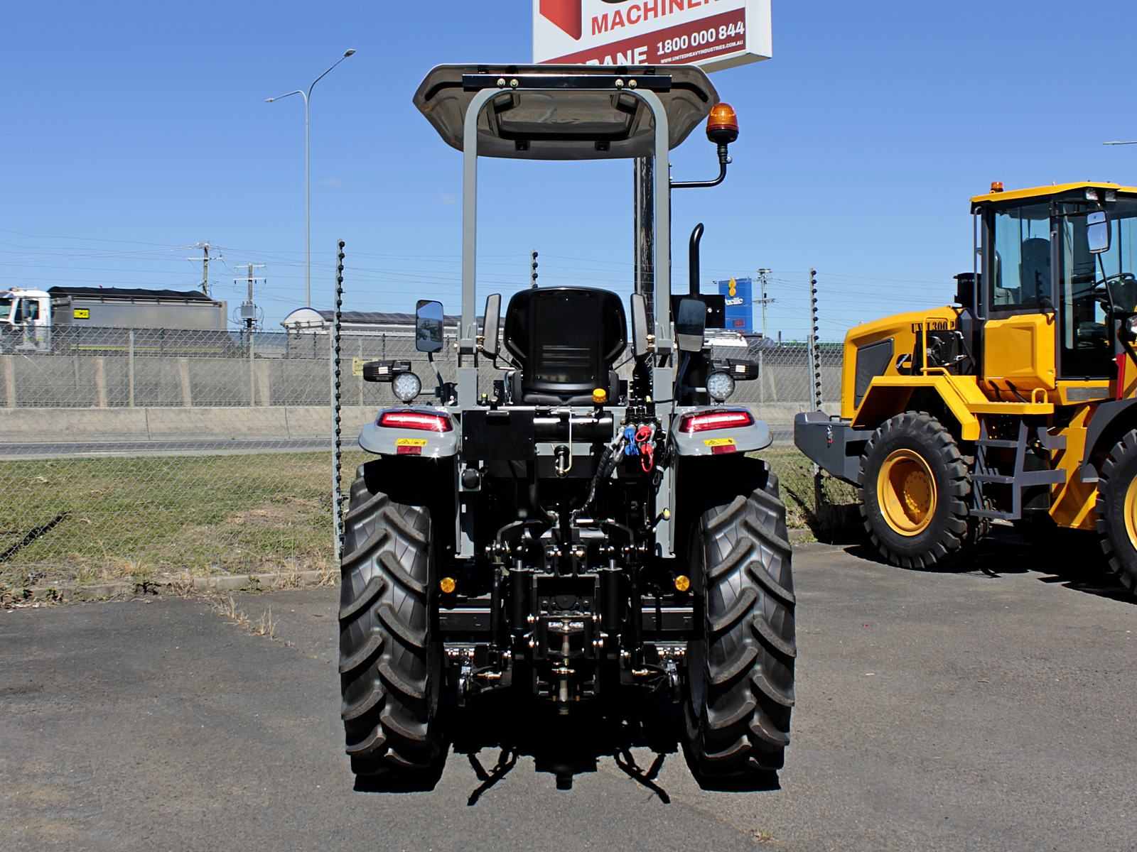 LGF454 45HP Premium Tractor | UHI Machinery image 28