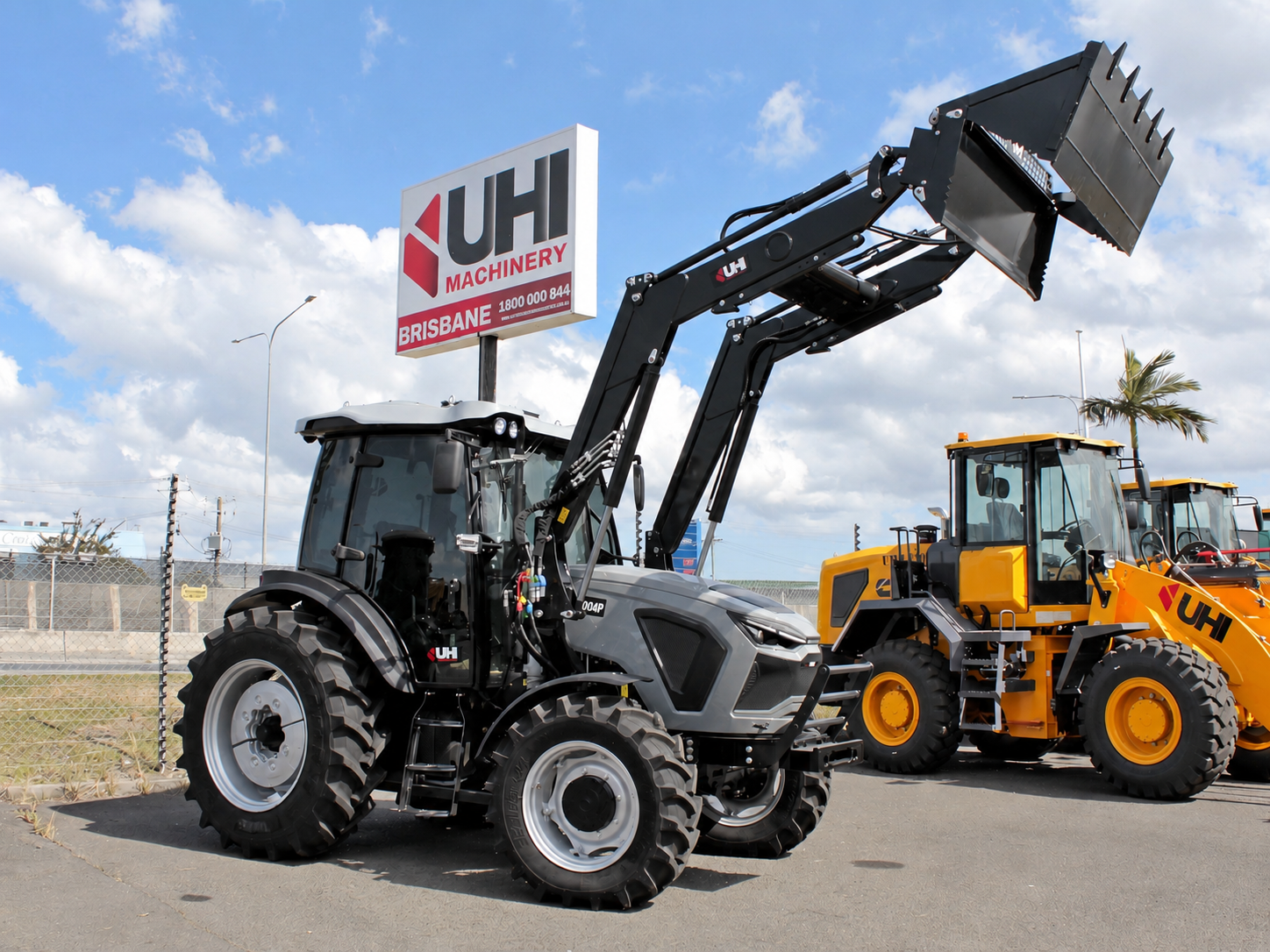 LGF1004P 100HP Premium Tractor | UHI Machinery image 10