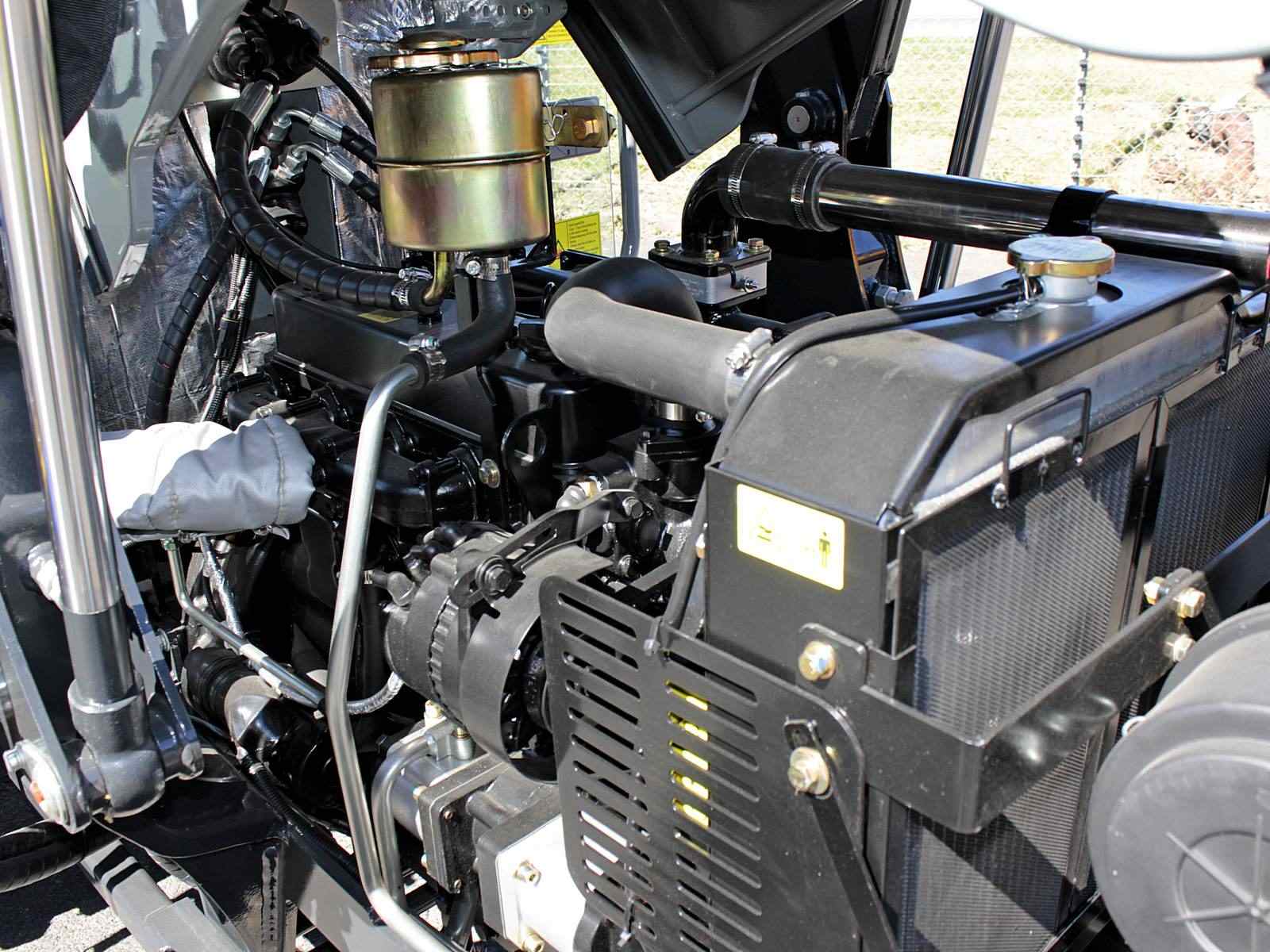 LGF454 45HP Premium Tractor | UHI Machinery image 22