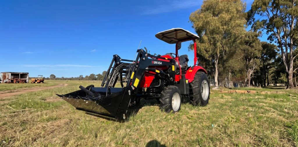 How to choose the right compact tractor?