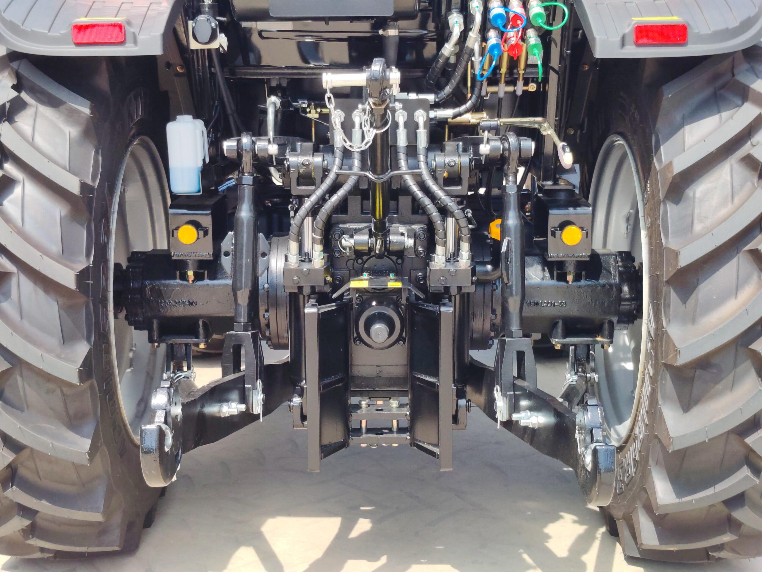 LGF1004P rear linkage and forged quick-coupler lower links