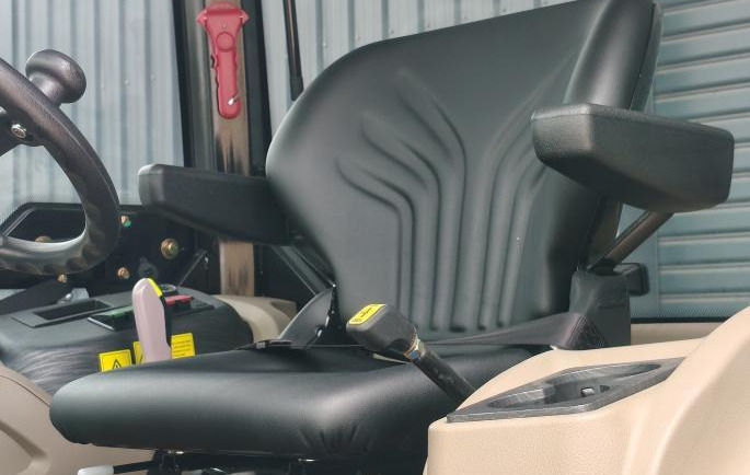 LGF754P Grammer suspension seat